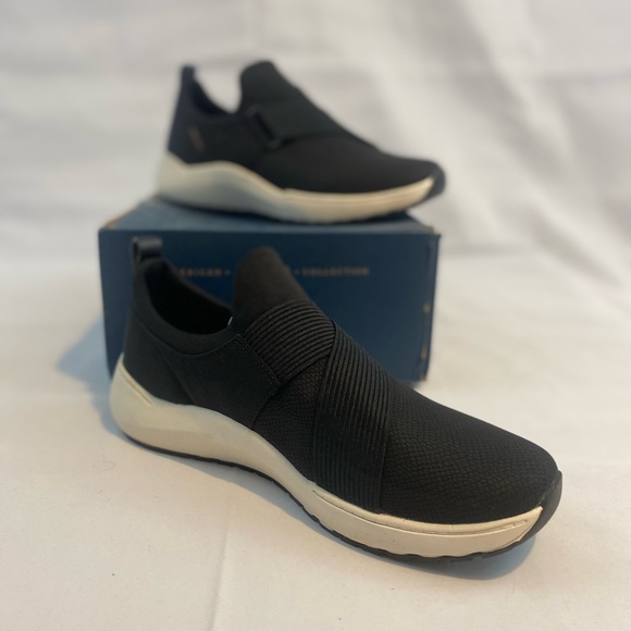 Dr Scholl’s Hold Out Black Reptile Slip On Sneaker size 7.5 NWOT - Picture 15 of 16